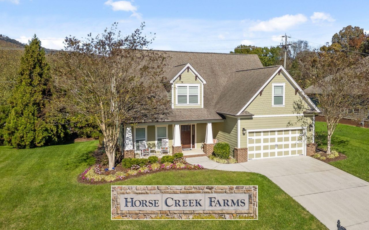 881 Lynnstone Drive, Chattanooga, TN 37405 Main Photo