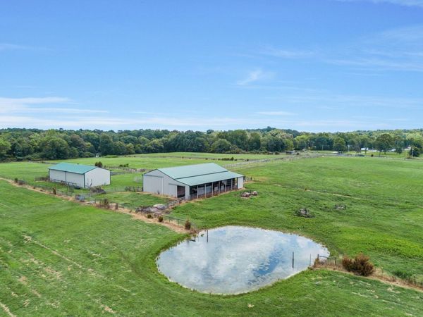 2620 Highway 48 S, Dickson, TN 37055