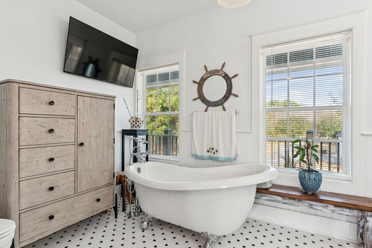 269 Belladonna Court Photo 40