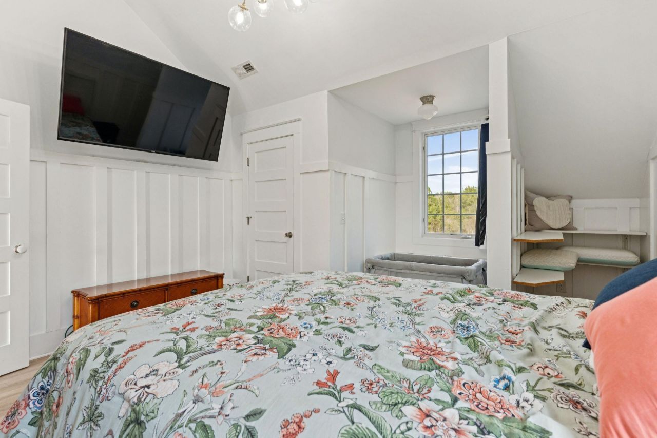 269 Belladonna Court Photo 45