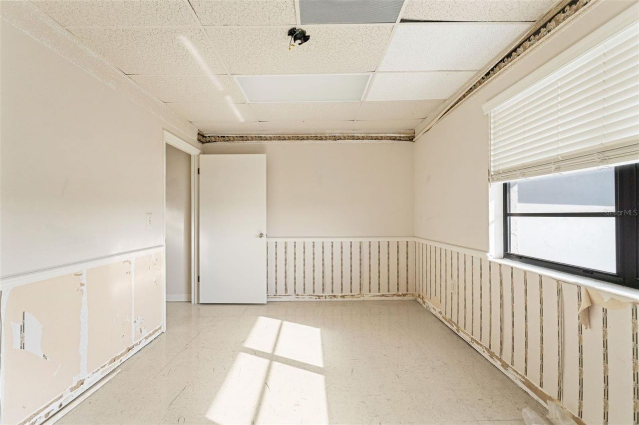 1108 Commercial Way, Spring Hill, FL 34606 Photo