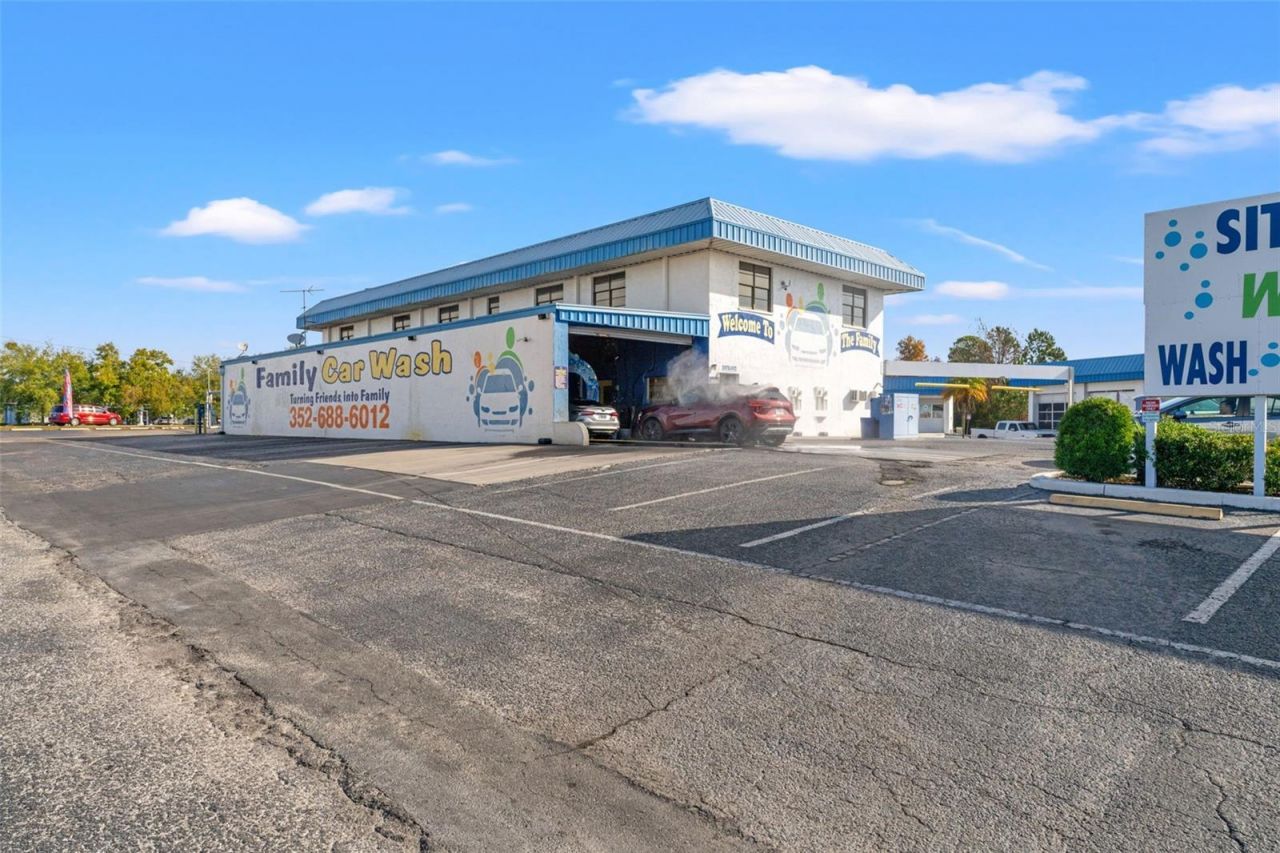 1108 Commercial Way, Spring Hill, FL 34606 Photo