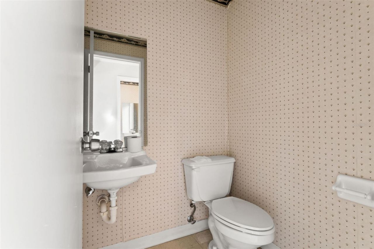 1108 Commercial Way, Spring Hill, FL 34606 Photo