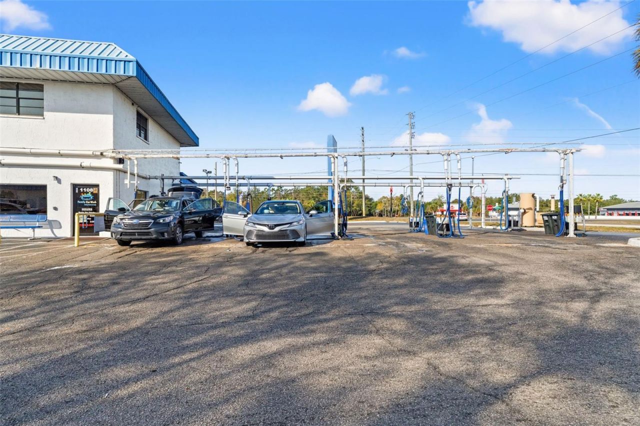 1108 Commercial Way, Spring Hill, FL 34606 Photo