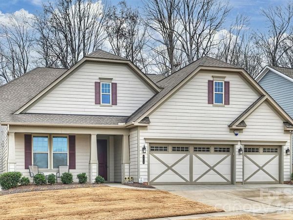 9610 Cresswind Boulevard, Charlotte, NC 28215