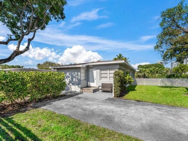 1003 SW 4th Avenue, Unit 2, Fort Lauderdale, FL 33315