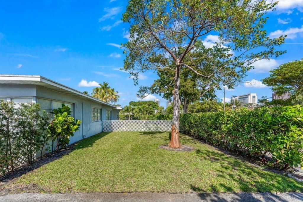 1003 SW 4th Avenue, Unit 2, Fort Lauderdale, FL 33315 Photo