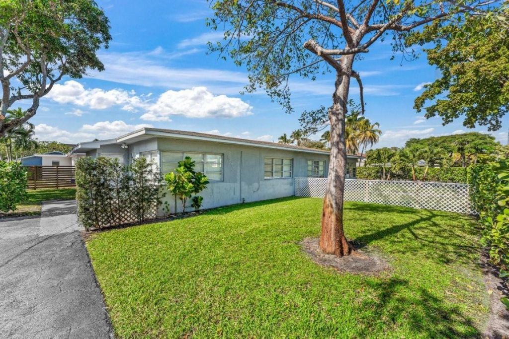 1003 SW 4th Avenue, Unit 2, Fort Lauderdale, FL 33315 Photo