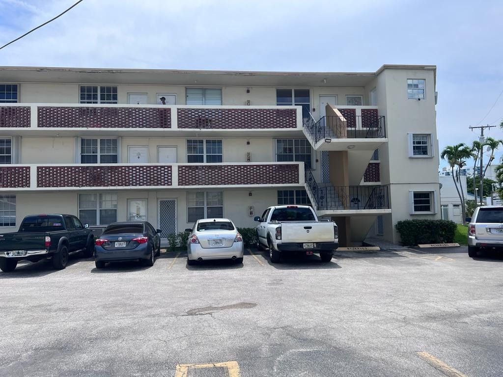 1800 79th Street Causeway, Unit 109, North Bay Village, FL 33141 Photo