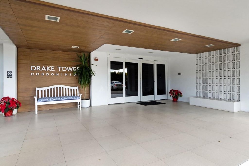 Please Call For Address, Fort Lauderdale, FL 33311 Photo