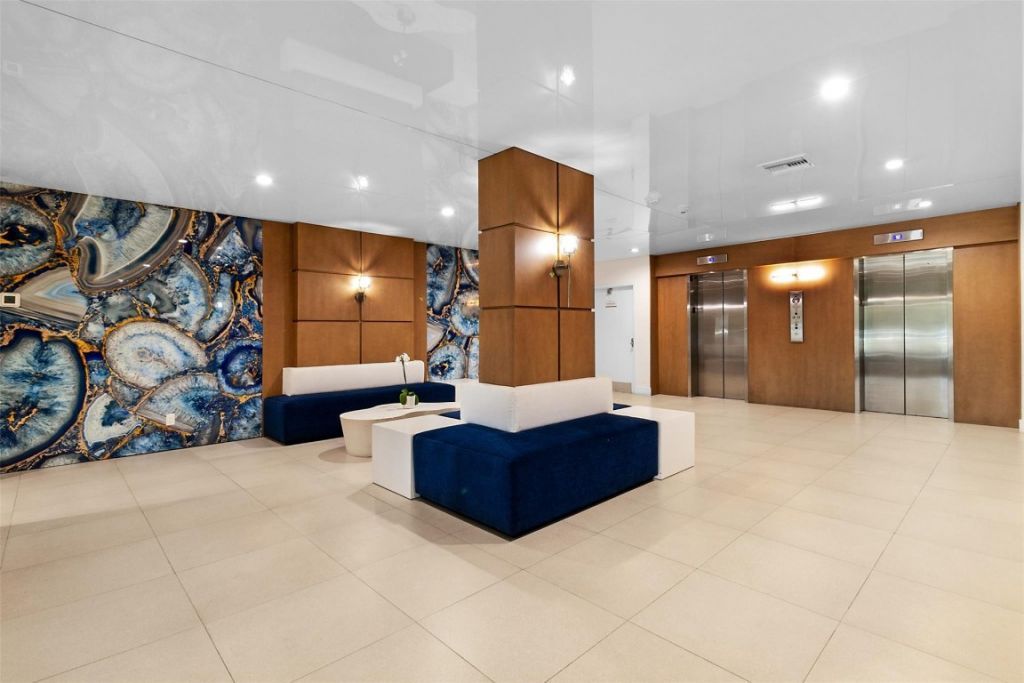 Please Call For Address, Fort Lauderdale, FL 33311 Photo