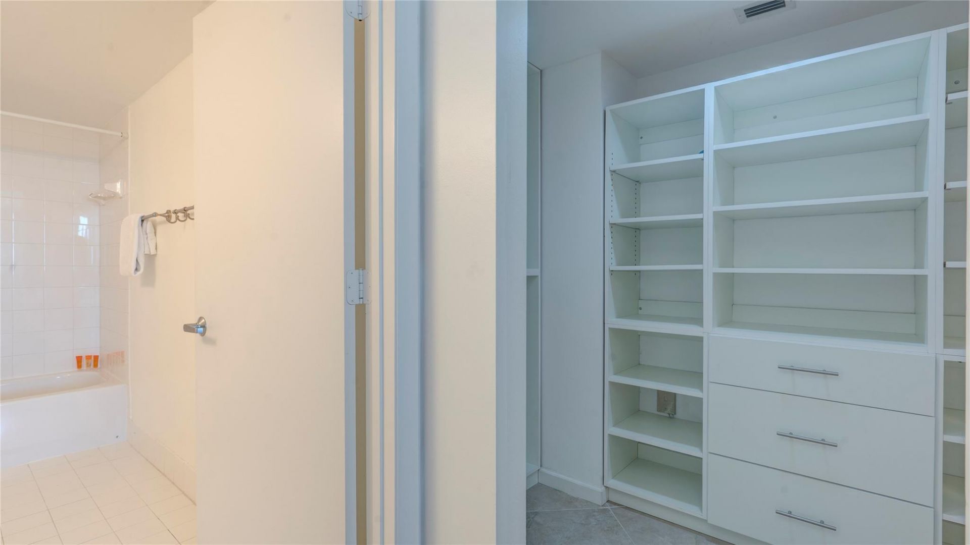 3020 NE 32nd Avenue, Unit 906, Fort Lauderdale, FL 33308 Photo