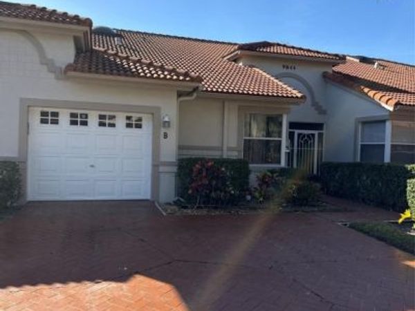 9844 Summerbrook Terrace, Unit B, Boynton Beach, FL 33437