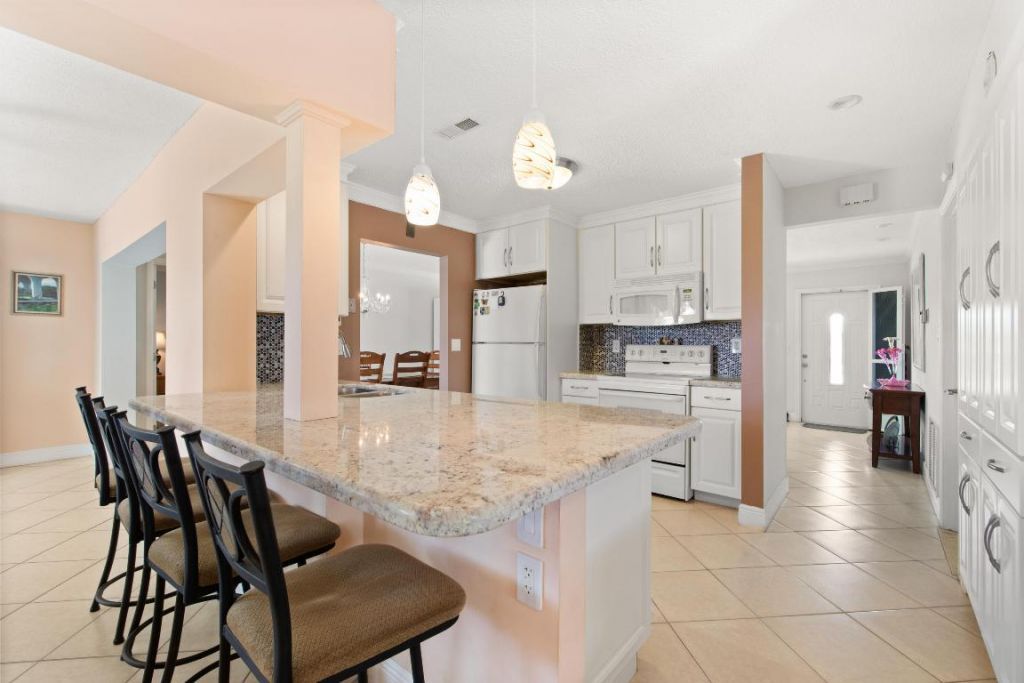 2081 SW 12th Avenue, Boynton Beach, FL 33426 Photo