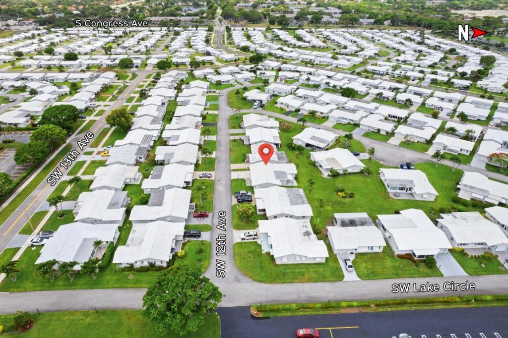 2081 SW 12th Avenue, Boynton Beach, FL 33426 Photo