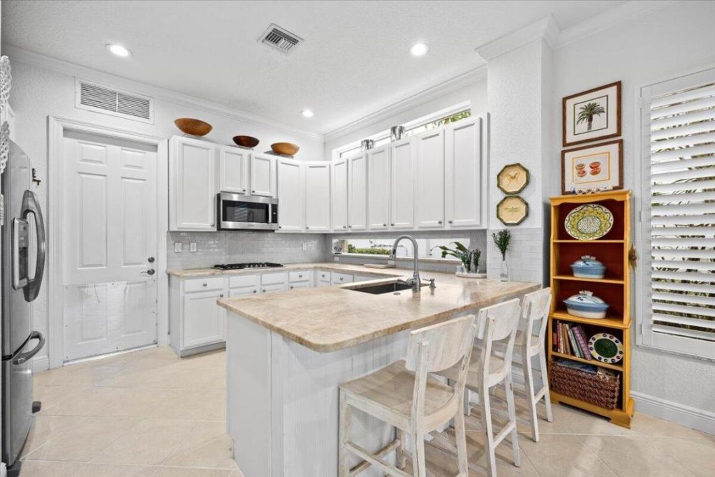 1437 Barlow Court, Palm Beach Gardens, FL 33410 Photo