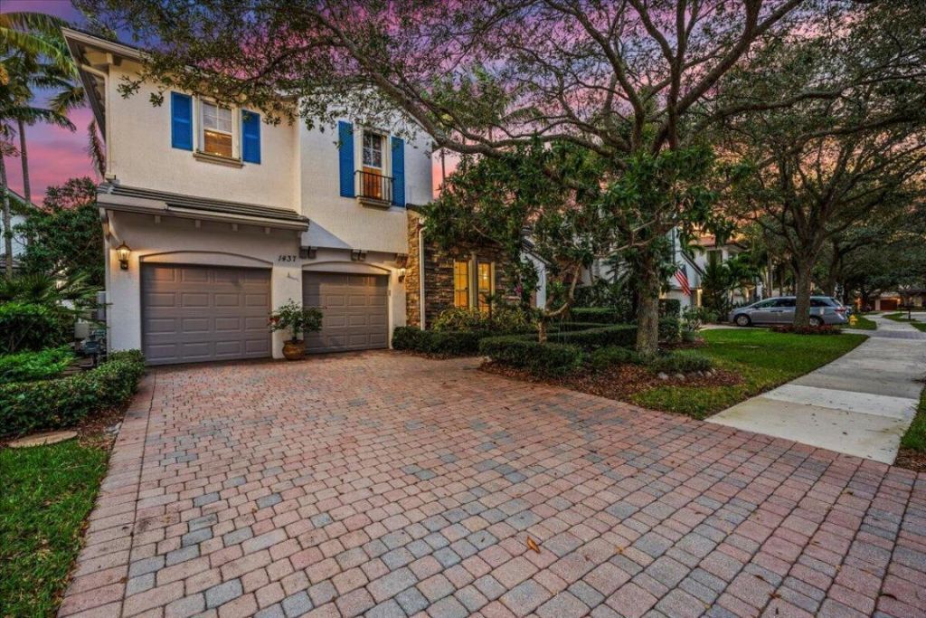 1437 Barlow Court, Palm Beach Gardens, FL 33410 Photo