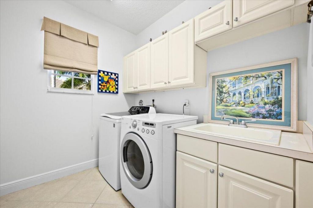 1437 Barlow Court, Palm Beach Gardens, FL 33410 Photo