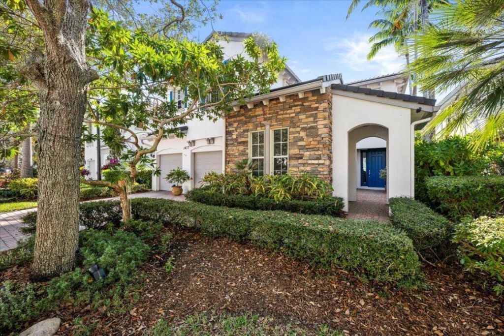 1437 Barlow Court, Palm Beach Gardens, FL 33410 Photo