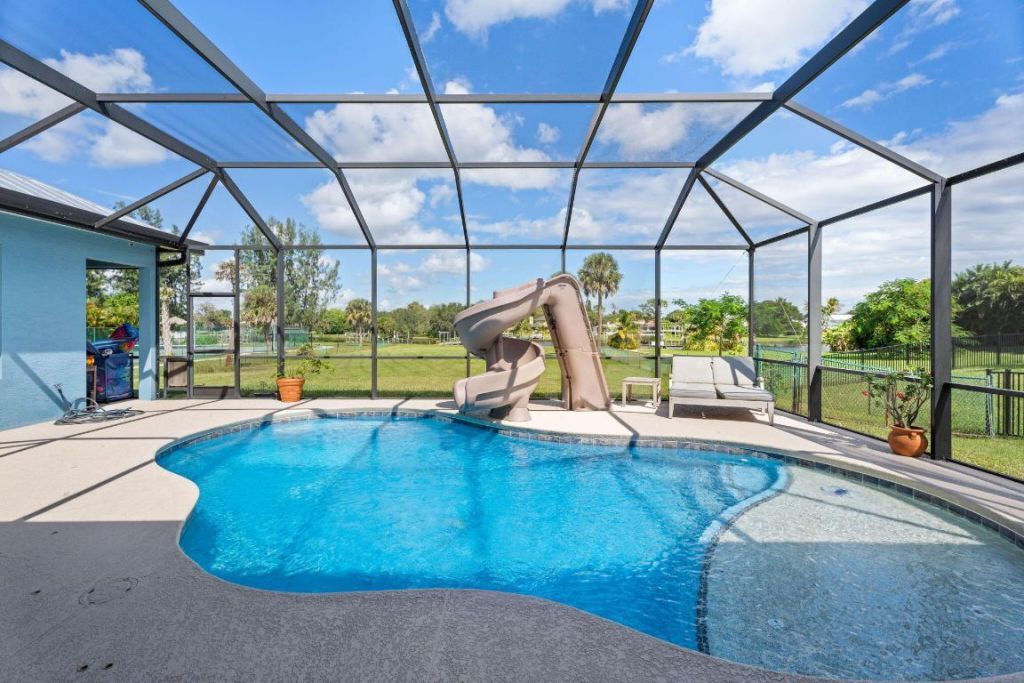 2441 SE North Lookout Boulevard, Port Saint Lucie, FL 34984 Photo