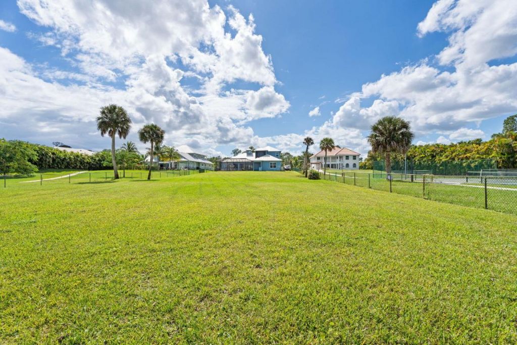 2441 SE North Lookout Boulevard, Port Saint Lucie, FL 34984 Photo