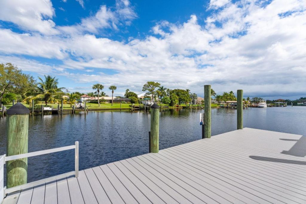 2441 SE North Lookout Boulevard, Port Saint Lucie, FL 34984 Photo