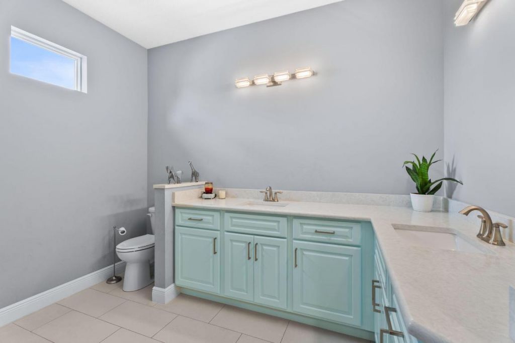 2441 SE North Lookout Boulevard, Port Saint Lucie, FL 34984 Photo