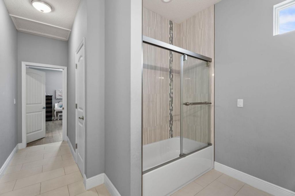 2441 SE North Lookout Boulevard, Port Saint Lucie, FL 34984 Photo