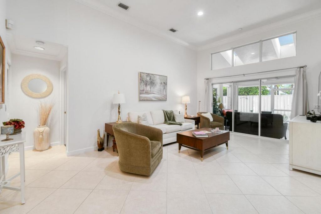 349 Eagleton Golf Drive, Palm Beach Gardens, FL 33418 Photo