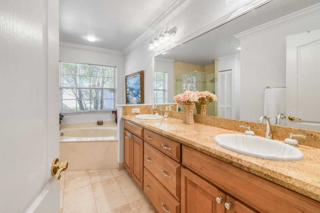 349 Eagleton Golf Drive, Palm Beach Gardens, FL 33418 Photo