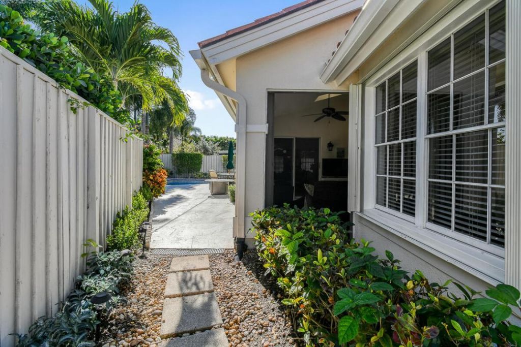 349 Eagleton Golf Drive, Palm Beach Gardens, FL 33418 Photo