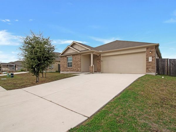 703 Bluejack WAY, Hutto, TX 78634