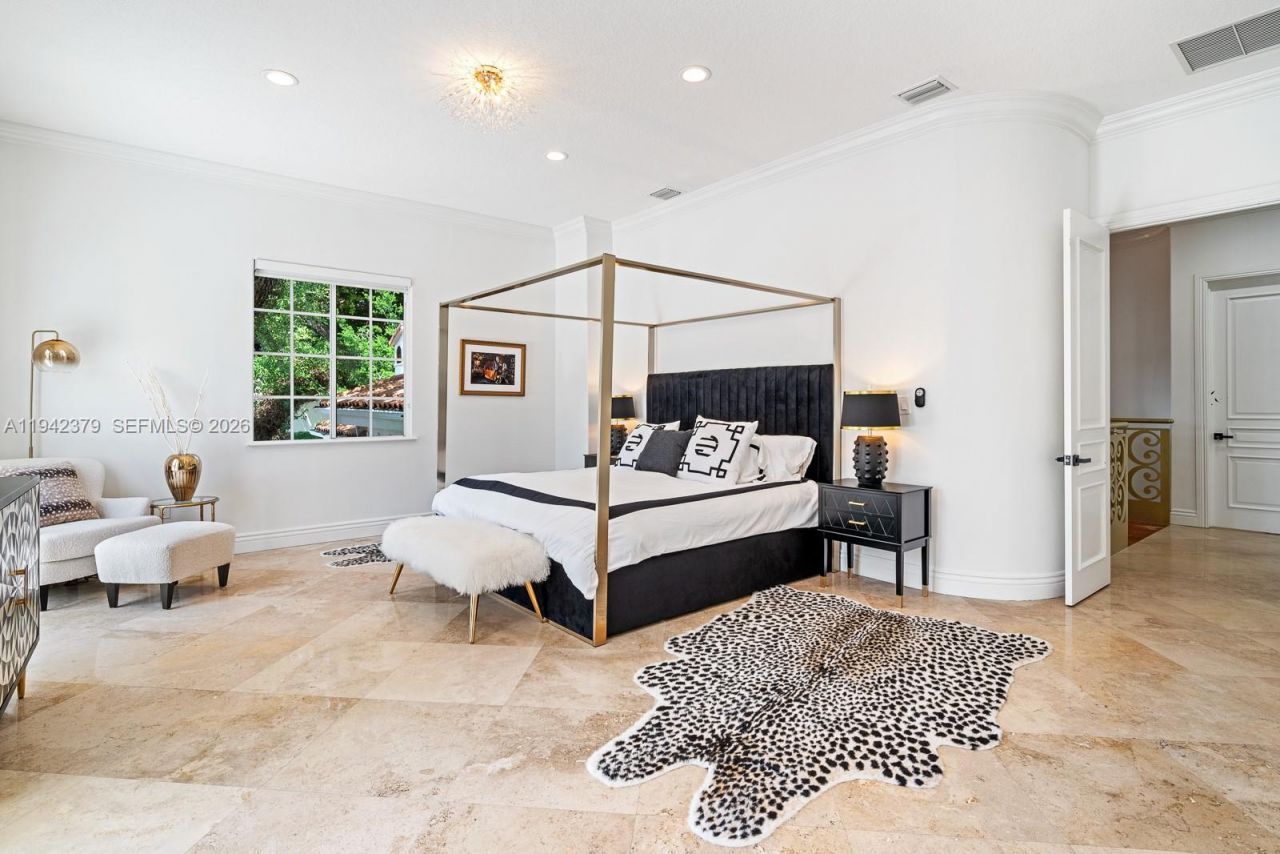 1224 Almeria Ave, Coral Gables, FL 33134 Photo