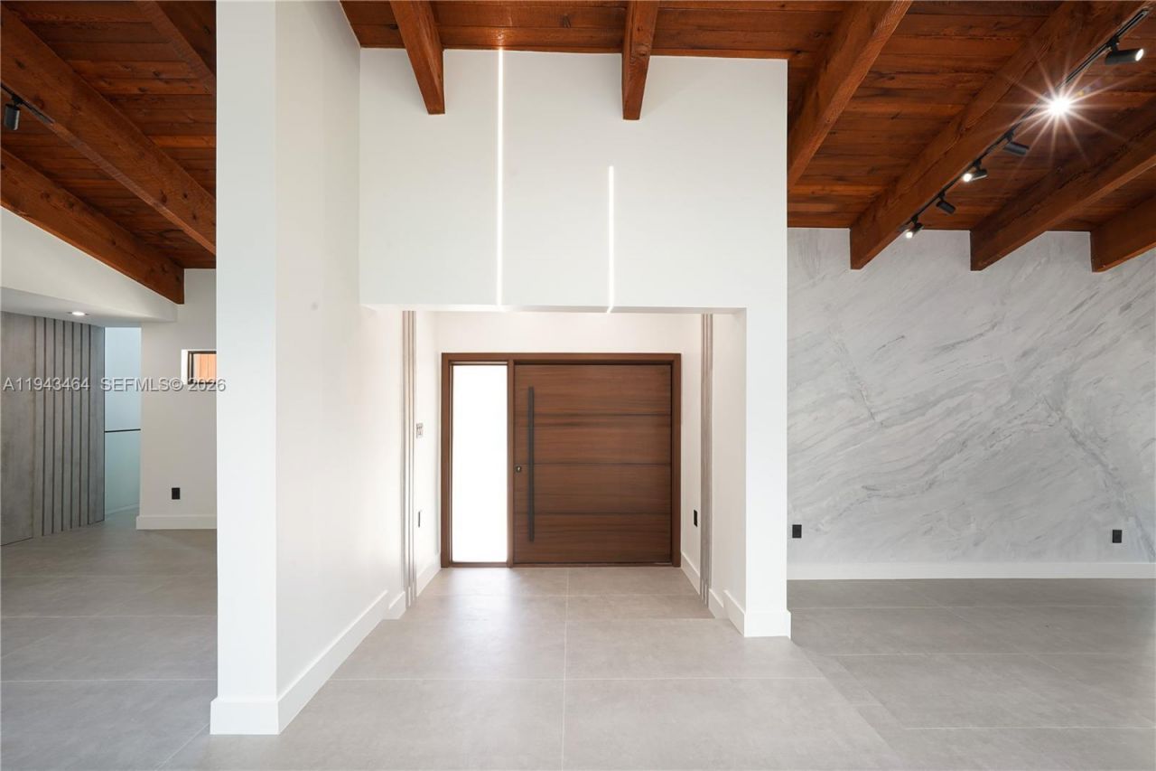 7765 SW 57th Ter, Miami, FL 33143 Photo