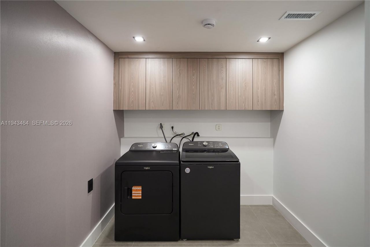 7765 SW 57th Ter, Miami, FL 33143 Photo