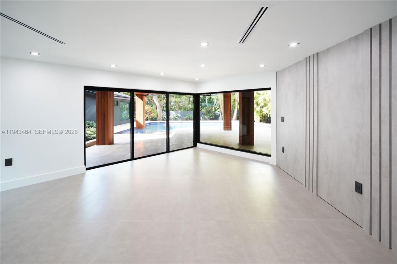 7765 SW 57th Ter, Miami, FL 33143 Photo