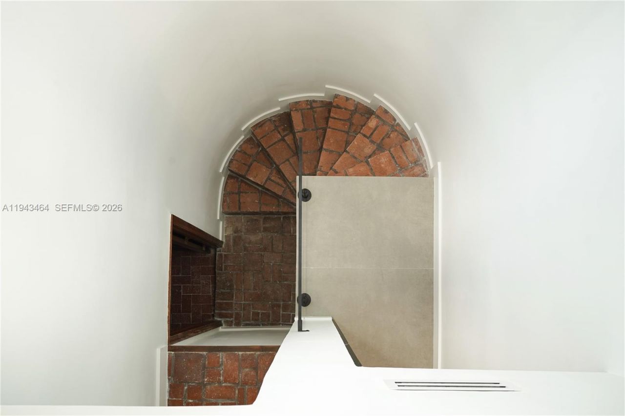 7765 SW 57th Ter, Miami, FL 33143 Photo