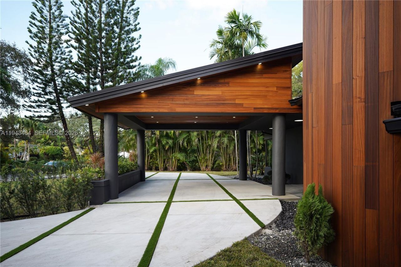 7765 SW 57th Ter, Miami, FL 33143 Photo