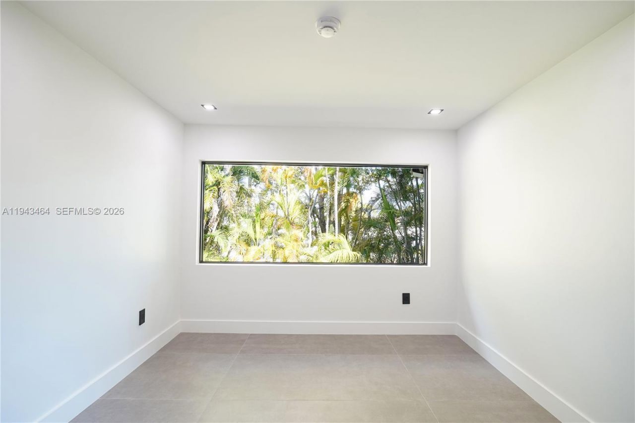 7765 SW 57th Ter, Miami, FL 33143 Photo