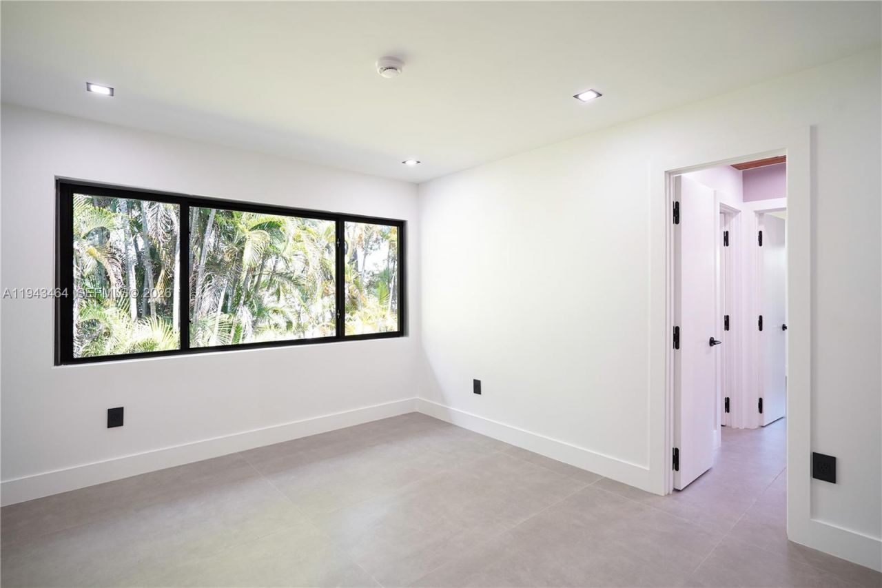 7765 SW 57th Ter, Miami, FL 33143 Photo