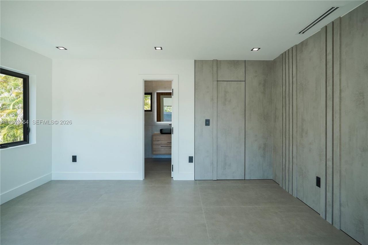 7765 SW 57th Ter, Miami, FL 33143 Photo