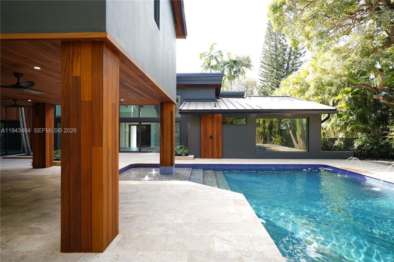 7765 SW 57th Ter, Miami, FL 33143 Photo