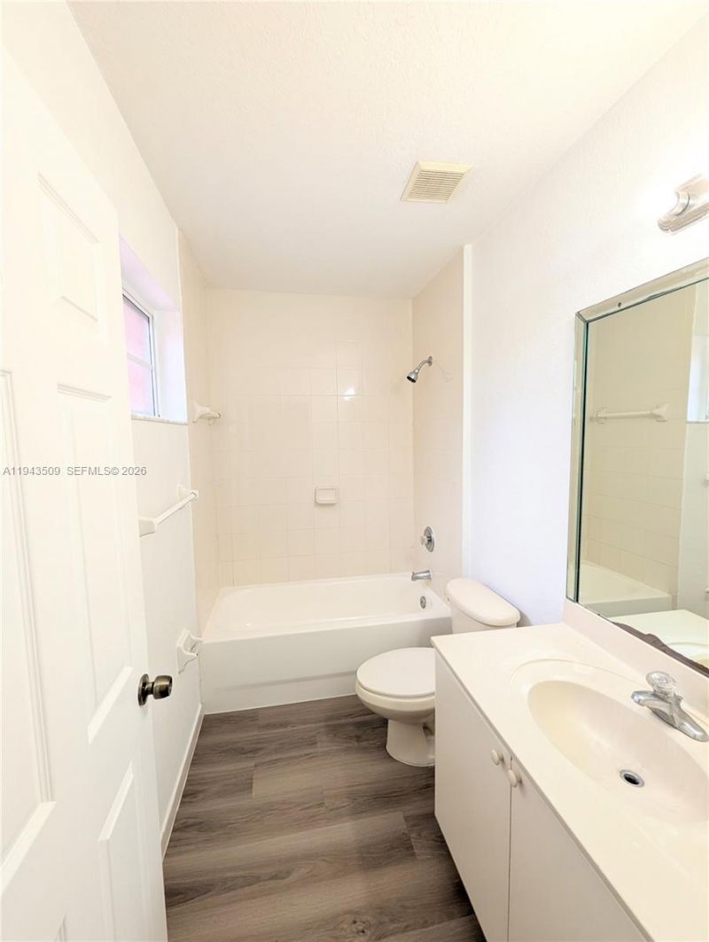 825 SW 6th Pl, Florida City, FL 33034 Photo