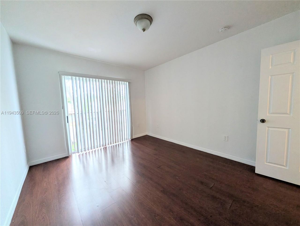 825 SW 6th Pl, Florida City, FL 33034 Photo