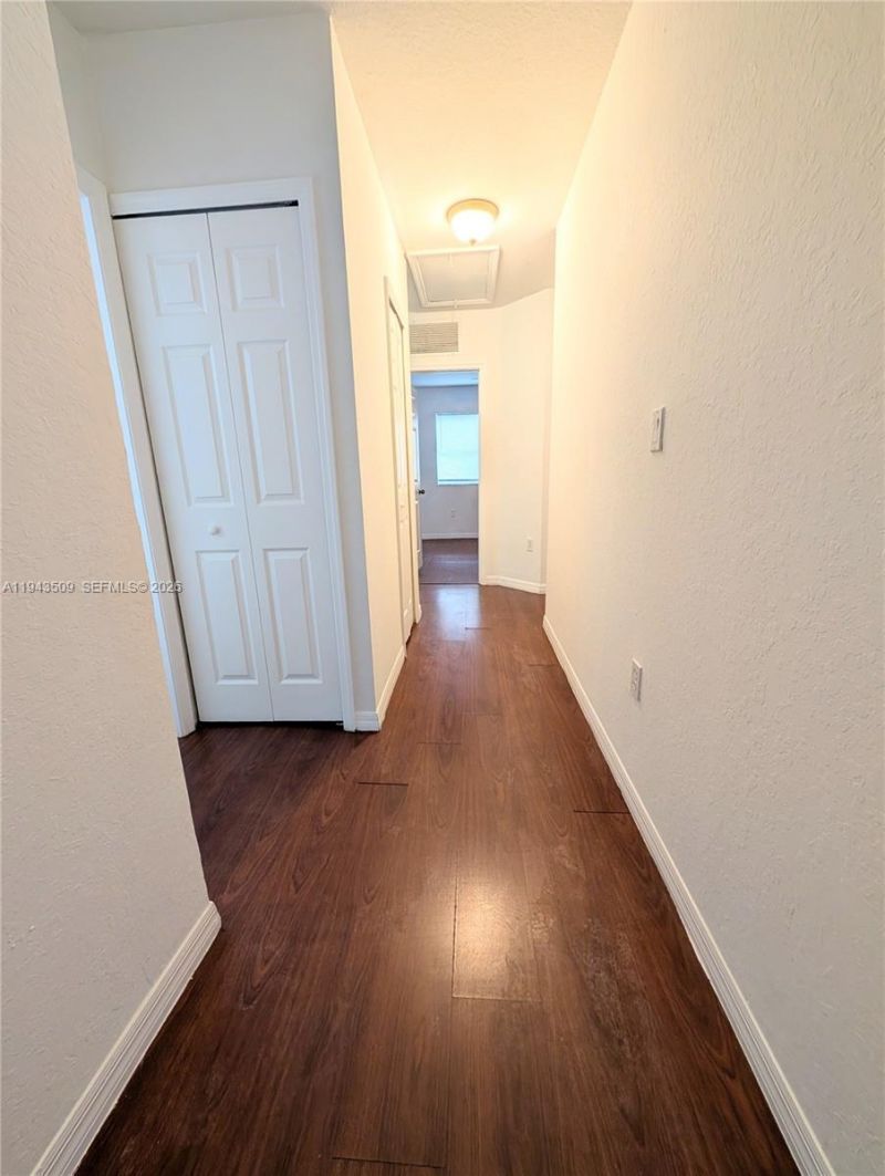 825 SW 6th Pl, Florida City, FL 33034 Photo
