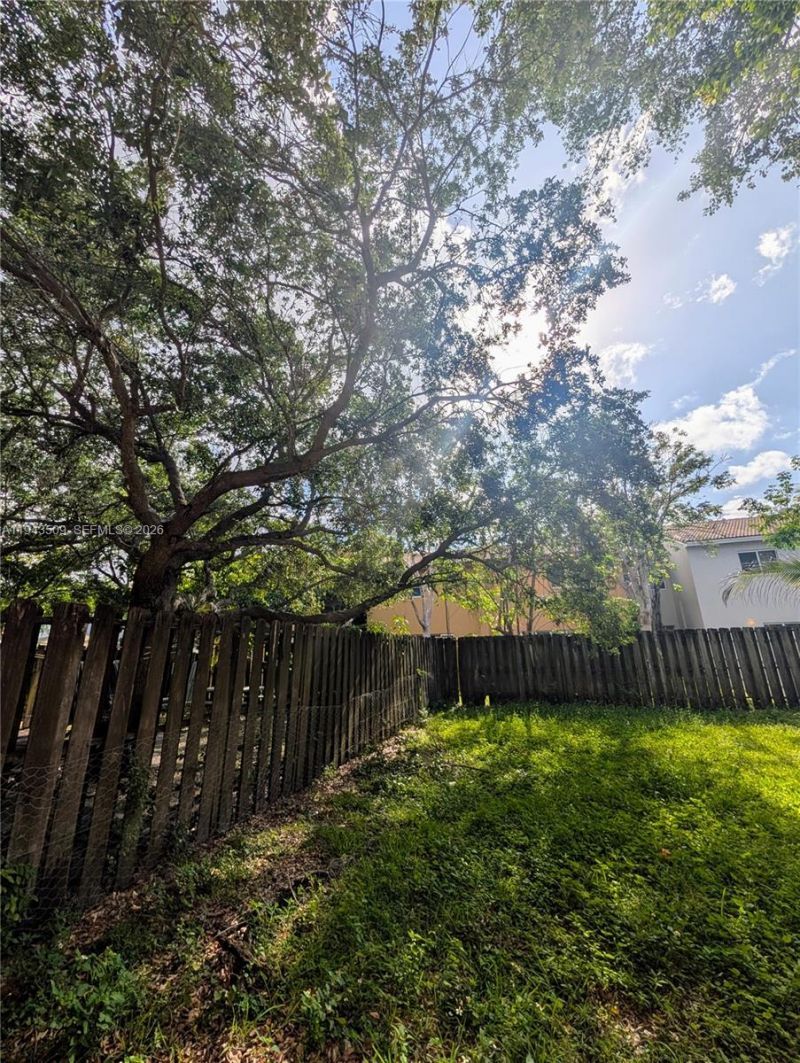 825 SW 6th Pl, Florida City, FL 33034 Photo