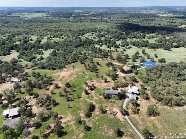 1951 Dowdy Rd, Seguin, TX 78155