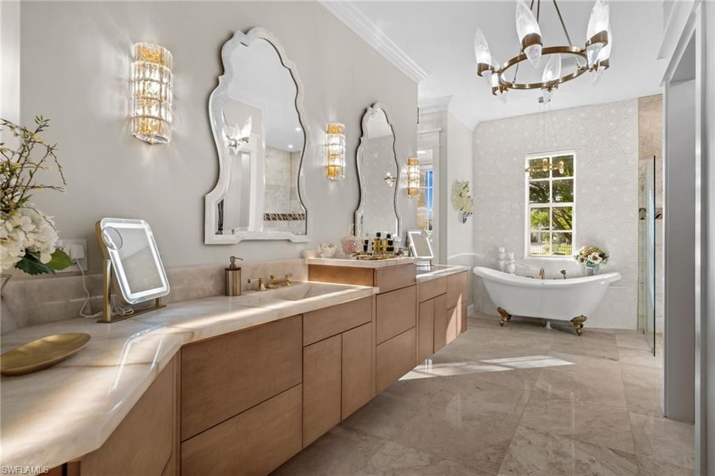 9250 The Ln, Naples, FL 34109 Photo