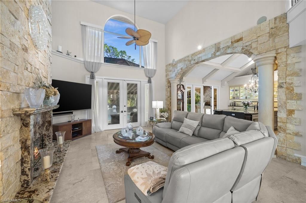 9250 The Ln, Naples, FL 34109 Photo