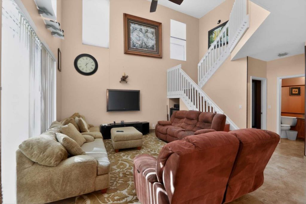 15158 SW 49th St, Davie, FL 33331 Photo